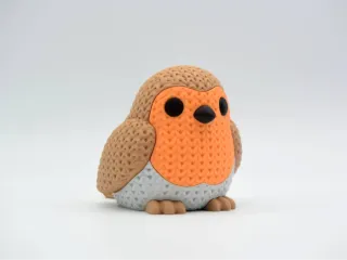 Knitted Robin Bird photo 1