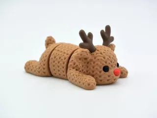 Knitted Flexi Reindeer photo 1